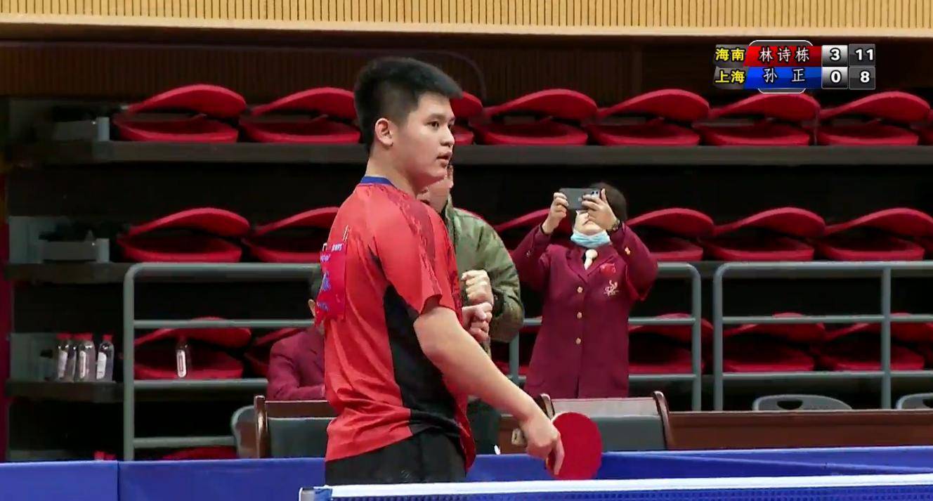 他在关键时 他在关键时