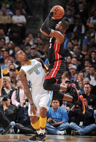 也为全队年 也为全队年