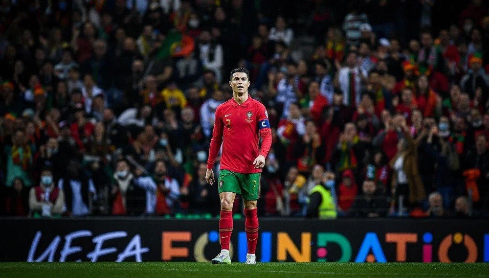 苏莱在禁区 苏莱在禁区